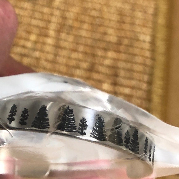 FREE SHIPPING Silver Mountain Cuff Bracelet & Wrap Ring, adjustable, NEW - Picture 5 of 7